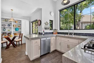 18120 Vassar Ct, Sonoma, CA 95476 - Photo 21