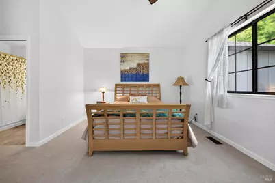 18120 Vassar Court, Sonoma, CA 95476 - Photo 27