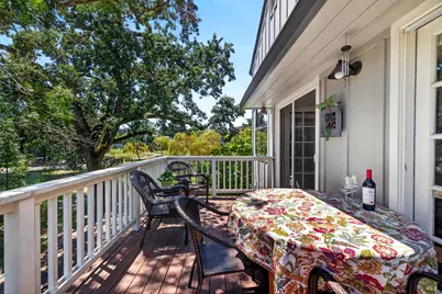 18120 Vassar Court, Sonoma, CA 95476 - Photo 15