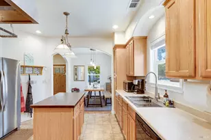 1622 Spencer St, Napa, CA 94559 - Photo 17