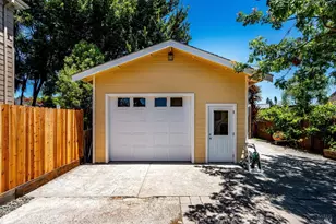 1622 Spencer St, Napa, CA 94559 - Photo 37