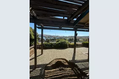 1490 London Circle, Benicia, CA 94510 - Photo 9