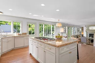 25 Saddle Ln, Novato, CA 94947 - Photo 7