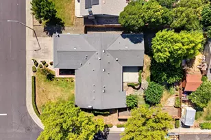 437 Valencia Ln, Vacaville, CA 95688 - Photo 49