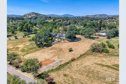 475 Shannon Lane, Lakeport, CA 95453 - Photo 9