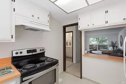 81 Corte Lenosa #D, Greenbrae, CA 94904 - Photo 13