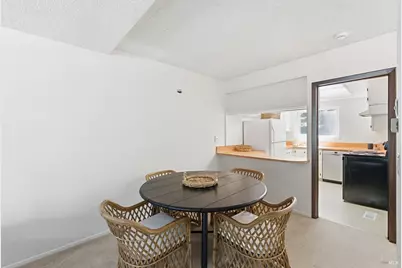 81 Corte Lenosa #D, Greenbrae, CA 94904 - Photo 11