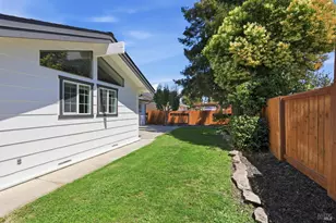 440 Eastwood Dr, Petaluma, CA 94954 - Photo 33