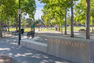 218 Johnson St, Windsor, CA 95492 - Photo 31
