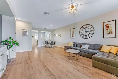 218 Johnson Street, Windsor, CA 95492 - Photo 3