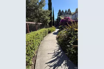 577 Barbaresco Court, Fairfield, CA 94534 - Photo 21