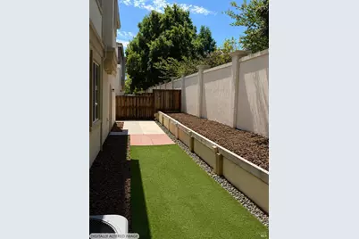 577 Barbaresco Court, Fairfield, CA 94534 - Photo 17