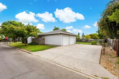 1700 Sierra Avenue, Napa, CA 94558 - Photo 27