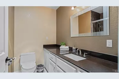 160 Shetland Court, Vallejo, CA 94591 - Photo 31