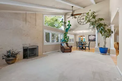6440 Meadow Creek Lane, Santa Rosa, CA 95409 - Photo 7