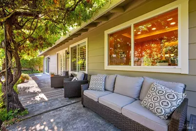 6440 Meadow Creek Lane, Santa Rosa, CA 95409 - Photo 33