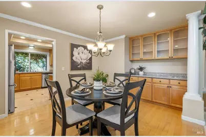6440 Meadow Creek Lane, Santa Rosa, CA 95409 - Photo 11