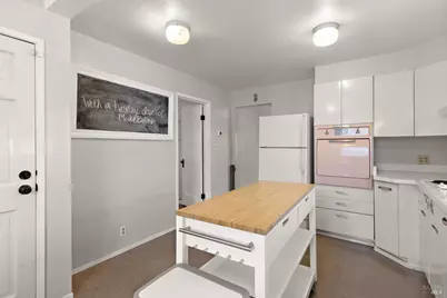 10017 Pippin Street, Oakland, CA 94603 - Photo 5
