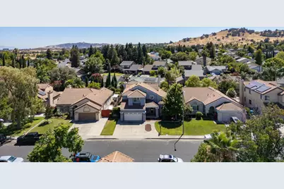 624 Roscommon Place, Vacaville, CA 95688 - Photo 55