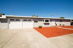 701 Corlano Ave, Santa Rosa, CA 95404 - Photo 1