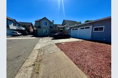 701 Corlano Avenue, Santa Rosa, CA 95404 - Photo 3