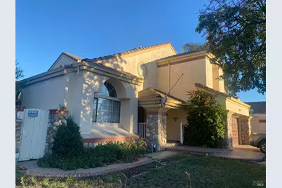 401 Donaldson Court, Suisun City, CA 94585 - Photo 5