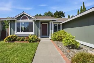 4885 Heritage Ct, Fairfield, CA 94534 - Photo 3