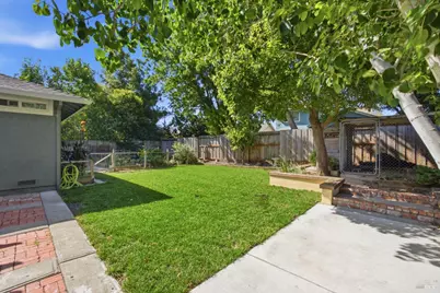4885 Heritage Court, Fairfield, CA 94534 - Photo 37