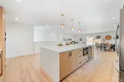 15 San Joaquin Place, Novato, CA 94947 - Photo 9