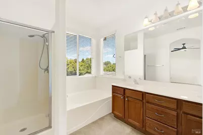1073 Cabernet Court, Vacaville, CA 95688 - Photo 33