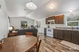 6219 Roland Dr, Lucerne, CA 95458 - Photo 5