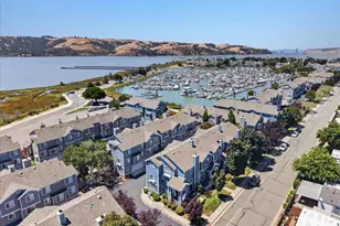 466 E E St, Benicia, CA 94510 - Photo 37
