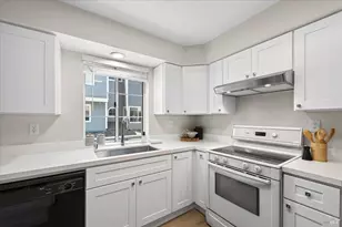 466 E E St, Benicia, CA 94510 - Photo 13