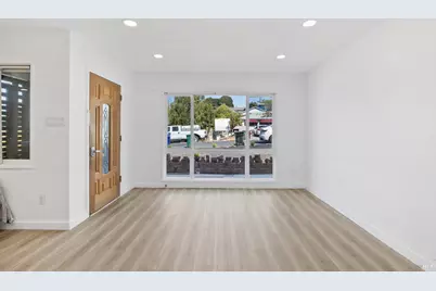 923 Kelvin Road, El Sobrante, CA 94803 - Photo 5