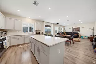 3216 Center Dr, Fairfield, CA 94533 - Photo 9
