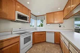 18663 Hidden Valley Rd, Hidden Valley Lake, CA 95467 - Photo 11