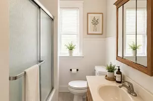 3869 M L King Jr Way, Oakland, CA 94609 - Photo 23