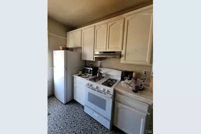 3869 M L King Jr Way, Oakland, CA 94609 - Photo 17