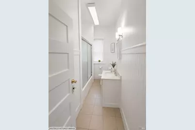 3869 M L King Jr Way, Oakland, CA 94609 - Photo 21
