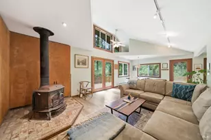 35 Sylvan Way, Woodacre, CA 94973 - Photo 3