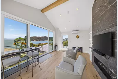 2401 Paradise Drive, Tiburon, CA 94920 - Photo 69