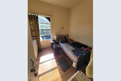 3865 M L King Jr Way, Oakland, CA 94609 - Photo 11
