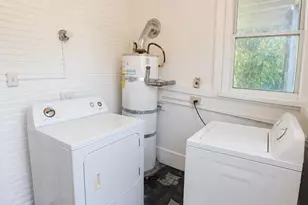3865 M L King Jr Way, Oakland, CA 94609 - Photo 43