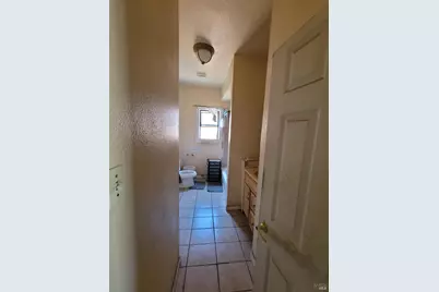3865 M L King Jr Way, Oakland, CA 94609 - Photo 5