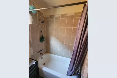 3865 M L King Jr Way, Oakland, CA 94609 - Photo 9