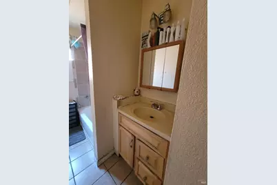 3865 M L King Jr Way, Oakland, CA 94609 - Photo 7