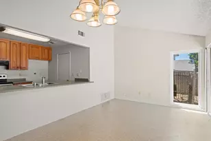 1110 Waxwing Dr, Suisun City, CA 94585 - Photo 15