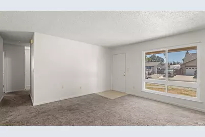 1110 Waxwing Drive, Suisun City, CA 94585 - Photo 9