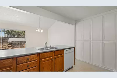 1110 Waxwing Drive, Suisun City, CA 94585 - Photo 13