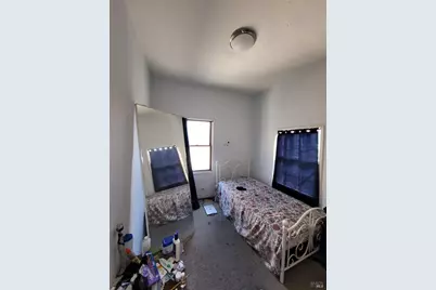 3833 M L King Jr Way, Oakland, CA 94609 - Photo 15